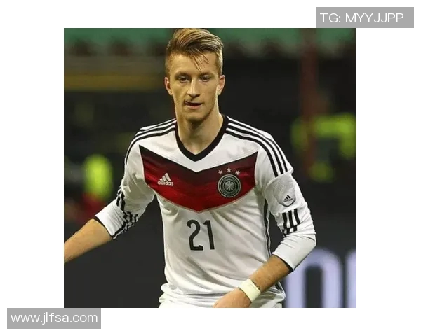 2002年世界杯帅哥球星盘点 回顾当年那些闪耀绿茵场的英俊面孔